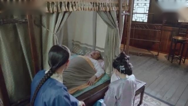 《龙珠传奇》雪倾城陪康熙回去探亲，险些被舒父识破，康熙起疑心