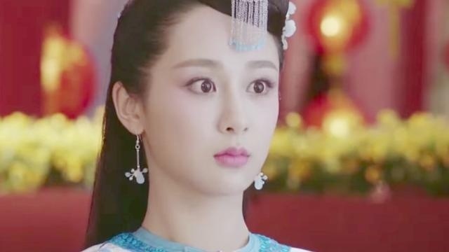 龙珠传奇：易欢选花魁装扮如仙女下凡，康熙看了说这样真好看