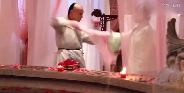《龙珠传奇》秦俊杰杨紫水池吻戏忘我 欢喜冤家定情作