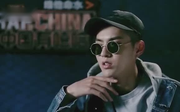 中国有嘻哈制作人吴亦凡除了有freestyle，还有这么多专业的点评