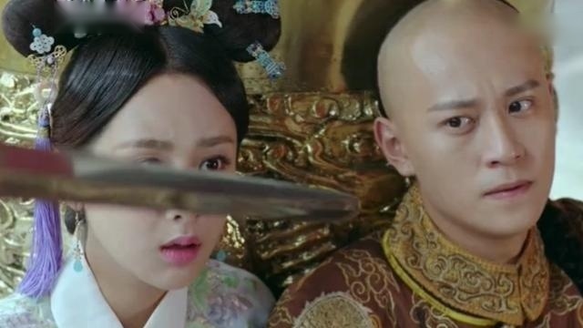 龙珠传奇-龙小弟险被鳌拜刺杀，没想到易欢哥哥最后救了他