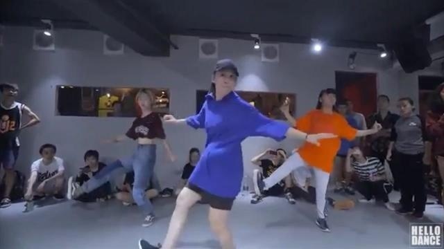 中国有嘻哈 MC Jin Tizzy T《无束缚》Hello Dance Milk编舞
