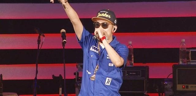 《中国有嘻哈》MC热狗深圳开演唱会，他一出来全场都疯了！