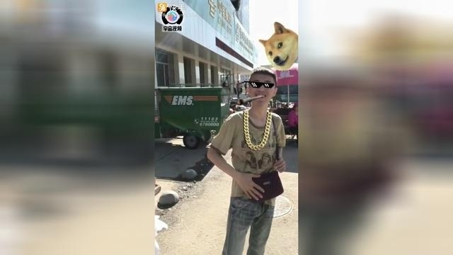 街头小哥这个实力去中国有嘻哈绝对前三，第二季见