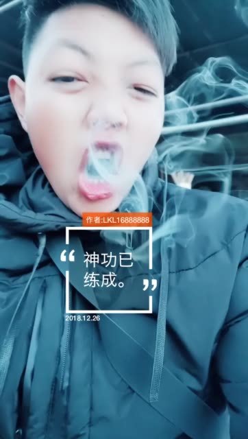不要在意封面。其实是在路边摆摊等着。云南美食杨广等你#美食