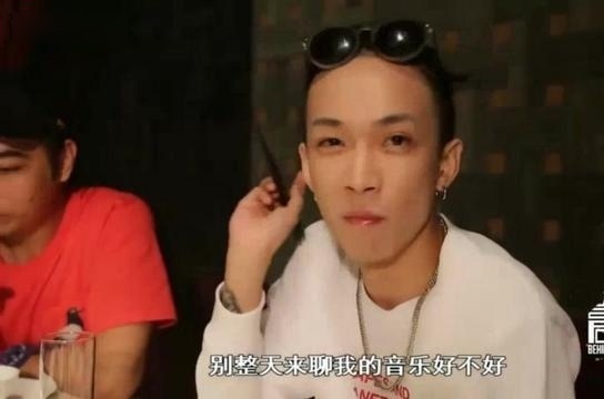 中国有嘻哈！TT：不要评价我的音乐！别听了几首歌就很有优越感！