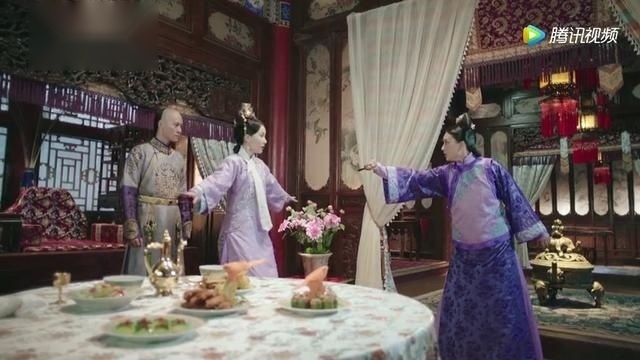 龙珠传奇：康熙遭六师父刺杀，雪倾城拼死掩饰，局面一度失守