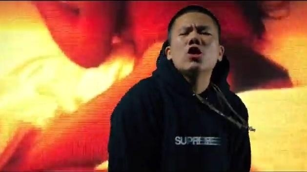 欧阳靖为什么被淘汰？如果他用粤语Rap中国有嘻哈冠军将只有一个