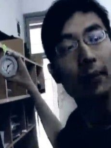 余泽人和他的闹钟