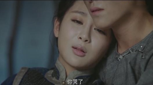 《龙珠传奇》杨紫重病，第二次见到皇上流泪，也尝到了龙珠的味道