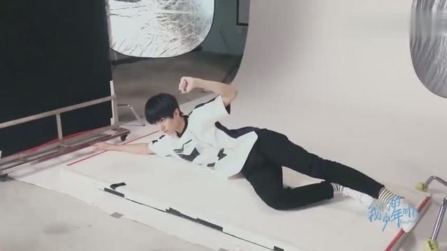 「王俊凯」《我们的少年时代》海报拍摄特辑王俊凯cut