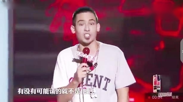 厉害了 小伙子 你居然黑中国有嘻哈那么狠！