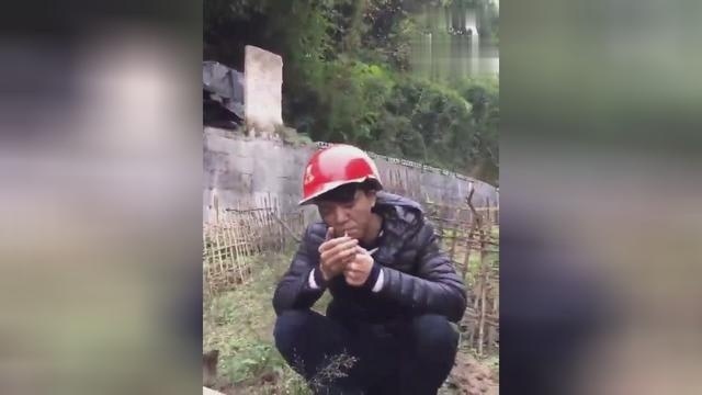 中国有嘻哈，请大家投这个小伙子一票，谢谢！