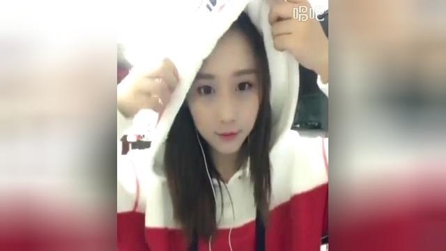 《中国有嘻哈》火了，听听美女翻唱的Jony-J的《套路》怎么样？