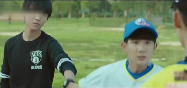 TFboys新剧《我们的少年时代》，编剧太懂行，每队cp都发糖