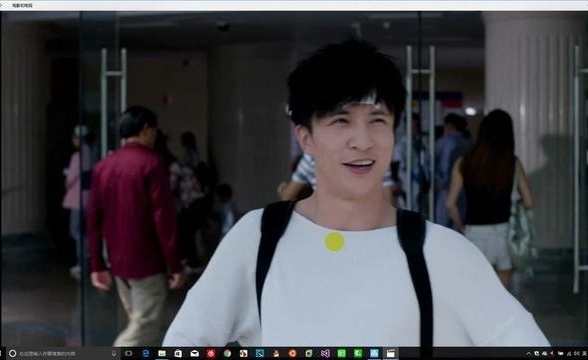 我们的少年时代：薛子谦听说有明星来自己的班级想到自己也有可能上电视不经开始了yy幻想