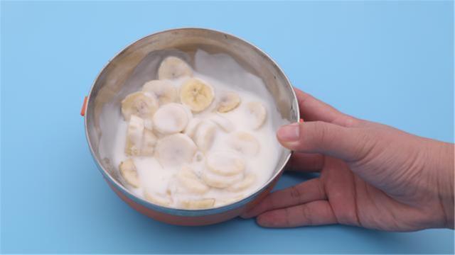 香蕉加酸奶太厉害了,解决了很多人的大难题,后悔知道的太晚