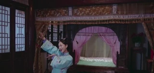 「龙珠传奇」：杨紫喝醉酒后在屋里打醉拳，秦俊杰忍俊不禁
